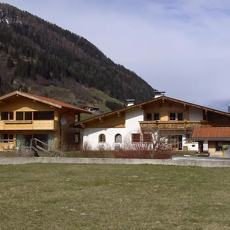 Apartman Bioholzhaus Haslinger Neustift im Stubaital