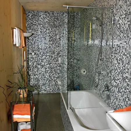 Bioholzhaus Haslinger 노이스티프트임스튀바이탈